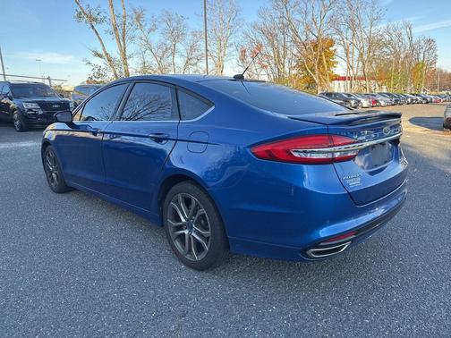 2017 Ford Fusion SE