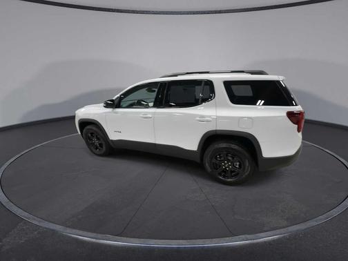 2022 GMC Acadia AWD AT4