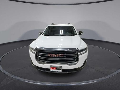2022 GMC Acadia AWD AT4