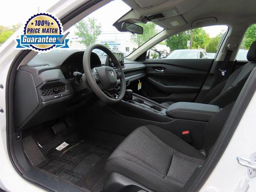 2025 Honda Accord LX 1.5T