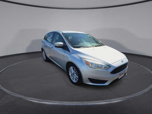 INGOT SILVER 2015 Ford Focus SE
