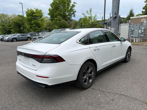 Platinum White Pearl 2023 Honda Accord Hybrid EX-L