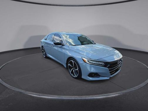 Sonic Gray Pearl 2022 Honda Accord Hybrid Sport