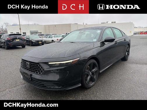 Crystal Black Pearl 2023 Honda Accord Hybrid Sport-L