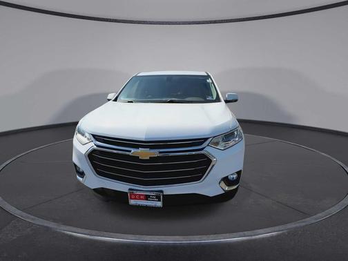 Summit White 2019 Chevrolet Traverse LT Cloth