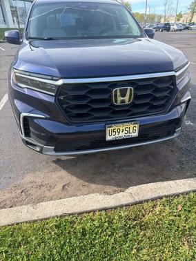Obsidian Blue Pearl 2023 Honda Pilot AWD EX-L 8 Passenger