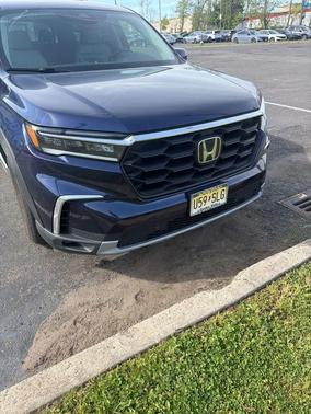 Obsidian Blue Pearl 2023 Honda Pilot AWD EX-L 8 Passenger