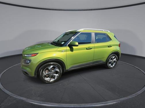 2022 Hyundai VENUE SEL