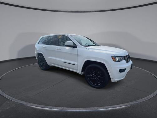 2017 Jeep Grand Cherokee Altitude