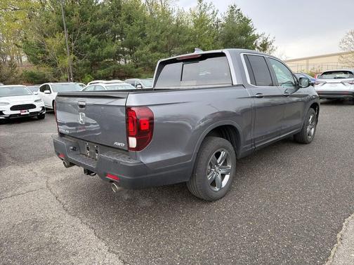 Modern Steel Metallic 2023 Honda Ridgeline RTL