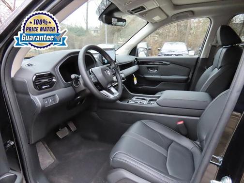 2025 Honda Pilot Touring 8-Passenger