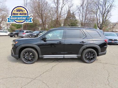2025 Honda Pilot Touring 8-Passenger