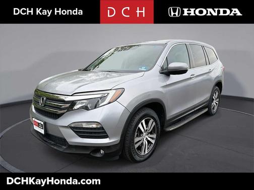 Lunar Silver Metallic 2017 Honda Pilot EX-L