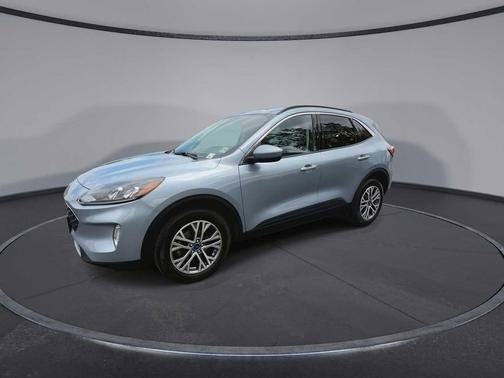 ICED BLUE SILVER METALLIC 2022 Ford Escape SEL