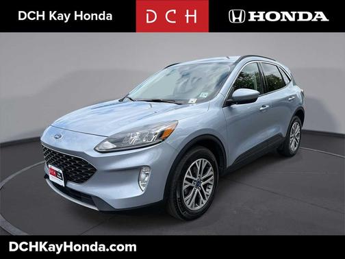 ICED BLUE SILVER METALLIC 2022 Ford Escape SEL