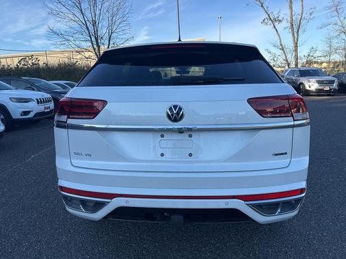2023 Volkswagen Atlas Cross Sport 3.6L V6 SEL Premium R-Line
