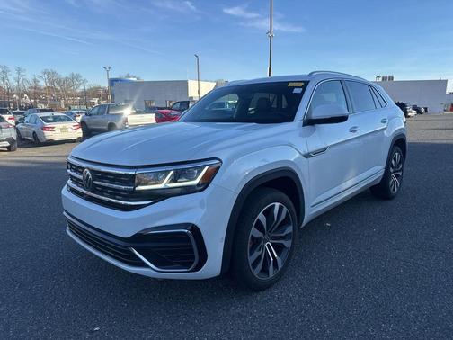 2023 Volkswagen Atlas Cross Sport 3.6L V6 SEL Premium R-Line