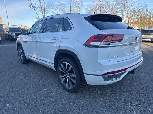 2023 Volkswagen Atlas Cross Sport 3.6L V6 SEL Premium R-Line