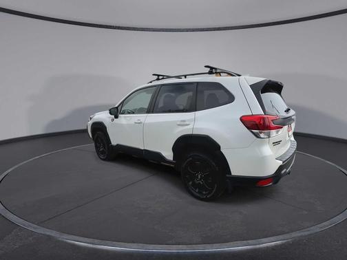 Crystal White Pearl 2023 Subaru Forester Wilderness