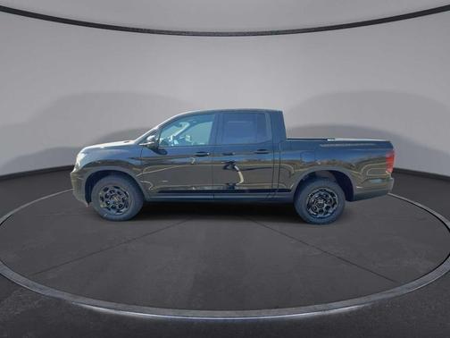 Crystal Black Pearl 2026 Honda Ridgeline TrailSport+