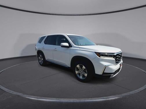 Platinum White Pearl 2023 Honda Pilot AWD EX-L 7 Passenger