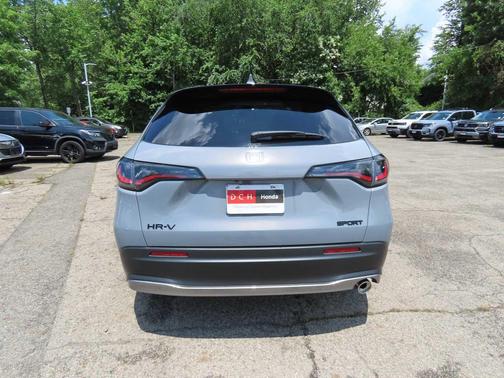 Urban Gray Pearl 2027 Honda HR-V Sport