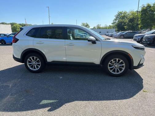 Platinum White Pearl 2023 Honda CR-V