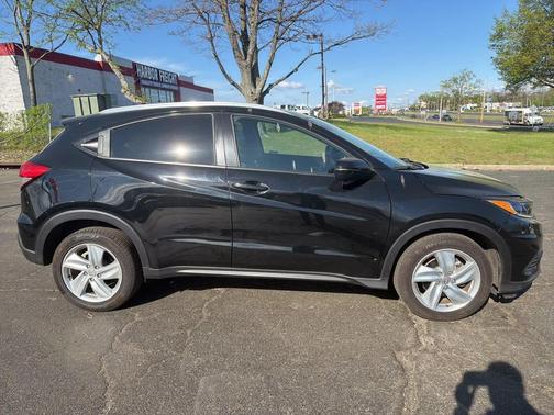 Crystal Black Pearl 2019 Honda HR-V EX