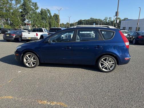 2012 Hyundai Elantra Touring SE