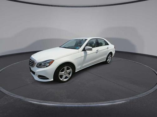 Polar White 2016 Mercedes-Benz E-Class 4MATIC
