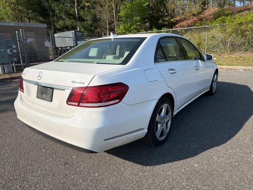 Polar White 2016 Mercedes-Benz E-Class 4MATIC