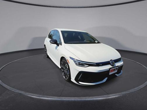 pure white 2026 Volkswagen Golf R 2.0T DSG