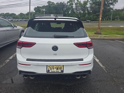 pure white 2026 Volkswagen Golf R 2.0T DSG