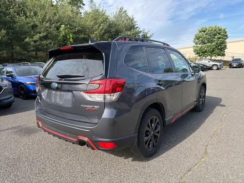 Magnetite Gray Metallic 2024 Subaru Forester Sport