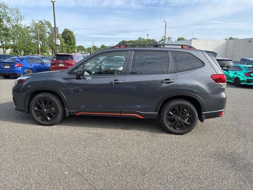 Magnetite Gray Metallic 2024 Subaru Forester Sport