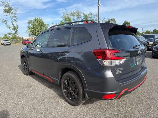 Magnetite Gray Metallic 2024 Subaru Forester Sport