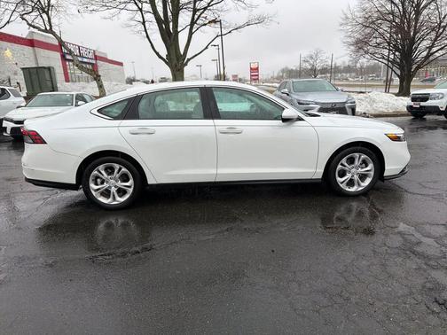 2024 Honda Accord LX 1.5T