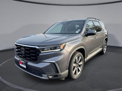 2024 Honda Pilot Touring 8-Passenger