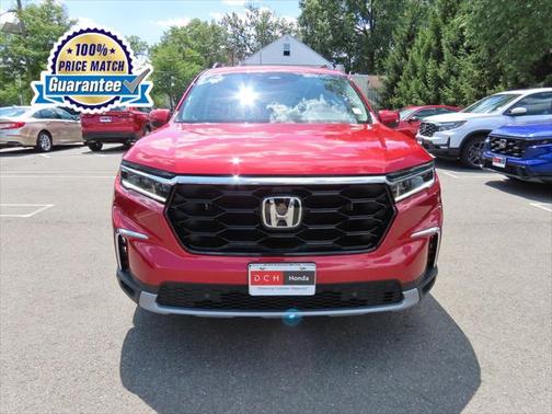 2025 Honda Pilot Touring 8-Passenger