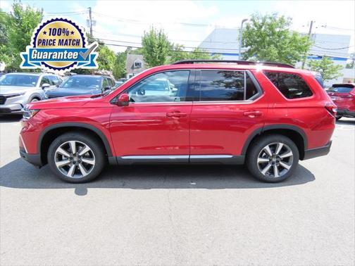 2025 Honda Pilot Touring 8-Passenger