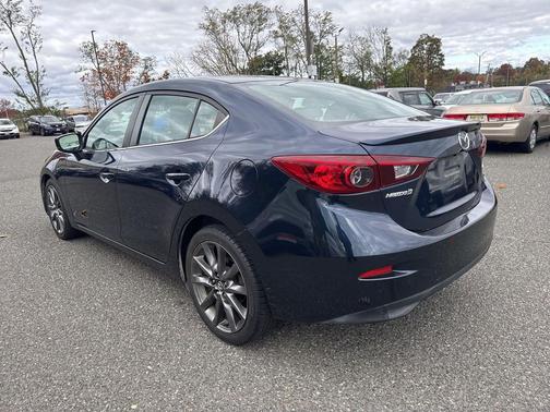 2018 Mazda Mazda3 Touring