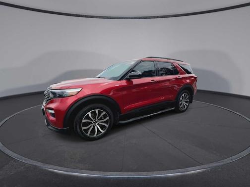 Rapid Red Metallic Tinted Clearcoat 2022 Ford Explorer ST-Line