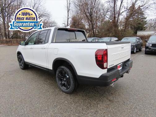 2025 Honda Ridgeline Black