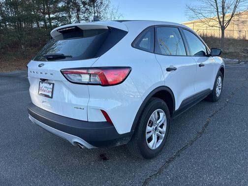 2022 Ford Escape S