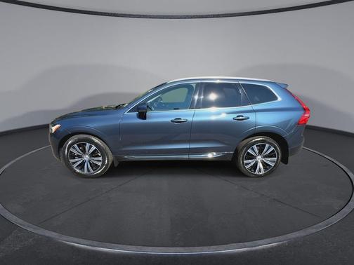 2022 Volvo XC60 B6 Inscription