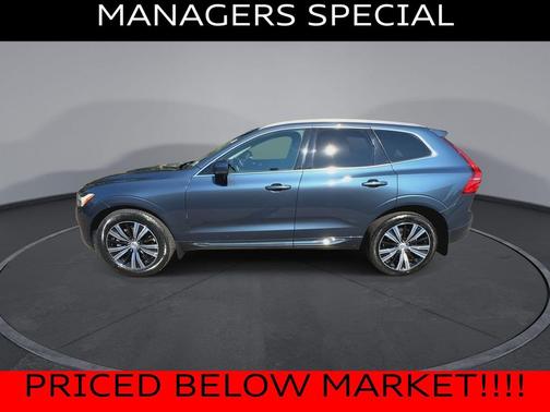 2022 Volvo XC60 B6 Inscription