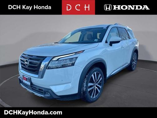 2023 Nissan Pathfinder Platinum 4WD
