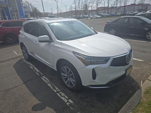 Platinum White Pearl 2023 Acura RDX Technology Package