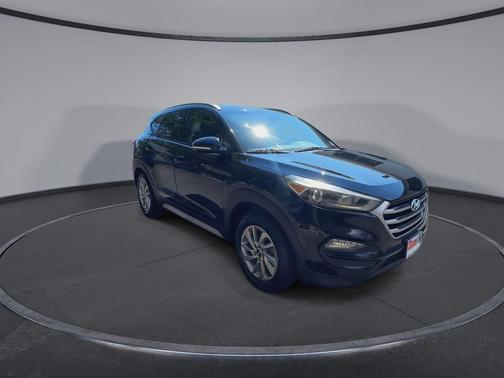 2017 Hyundai TUCSON SE Plus