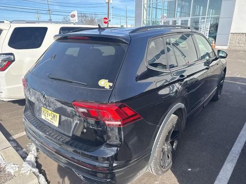 2024 Volkswagen Tiguan 2.0T SE R-Line Black 4MOTION